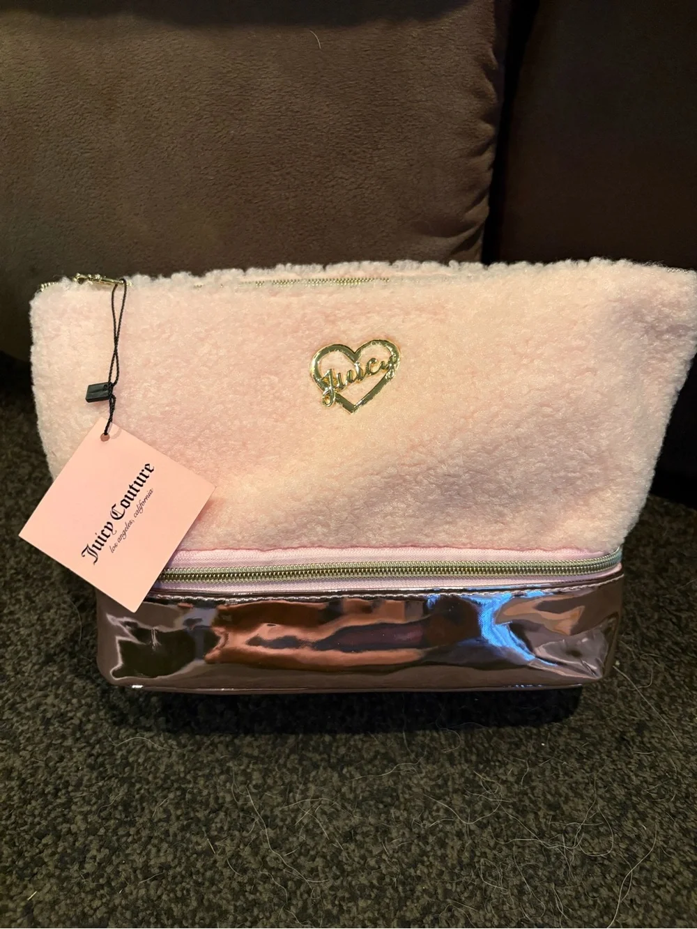 NWT Juicy Couture Pink Sherpa Roomy Cosmetic Bag w/Gold Accent